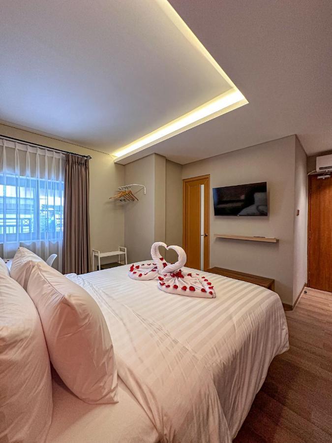 Lugano Arte Homestay Джакарта Экстерьер фото
