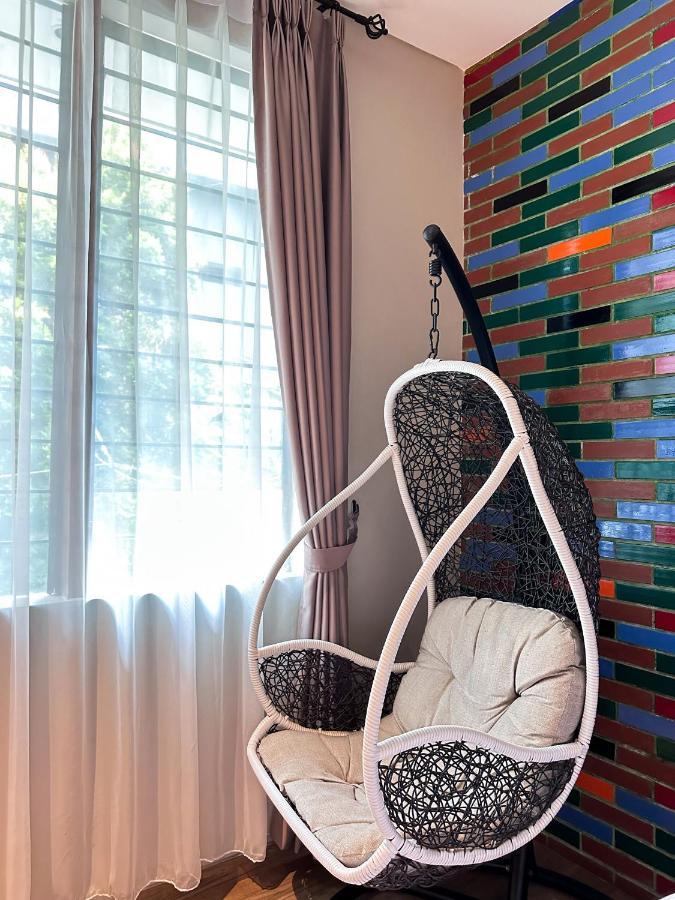 Lugano Arte Homestay Джакарта Экстерьер фото