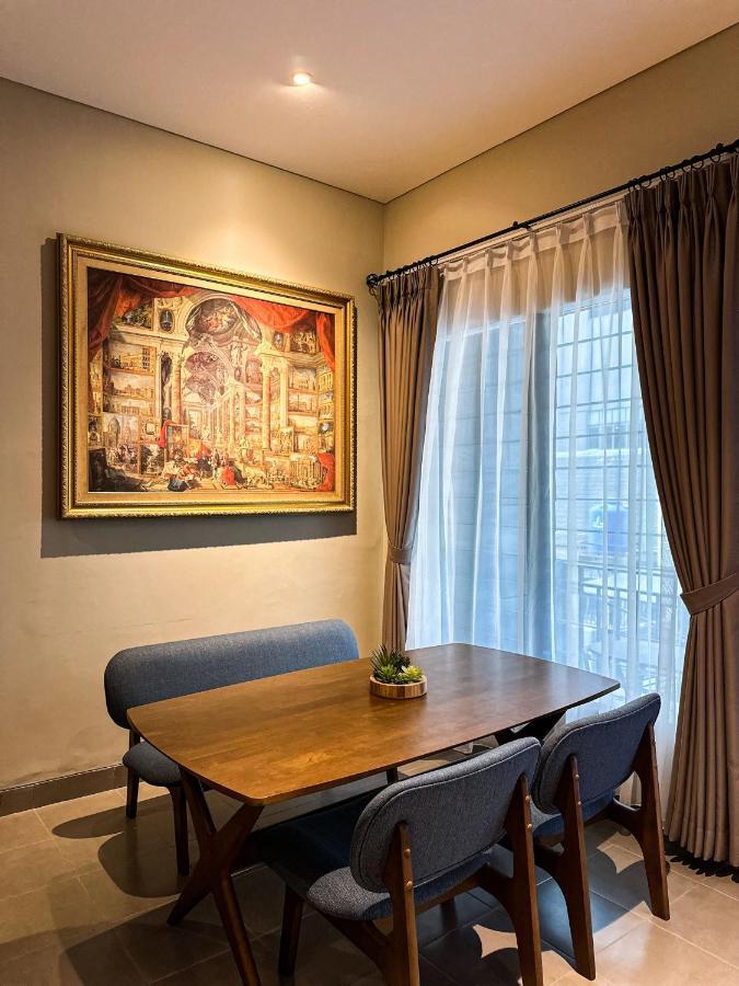 Lugano Arte Homestay Джакарта Экстерьер фото