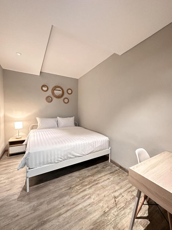Lugano Arte Homestay Джакарта Экстерьер фото