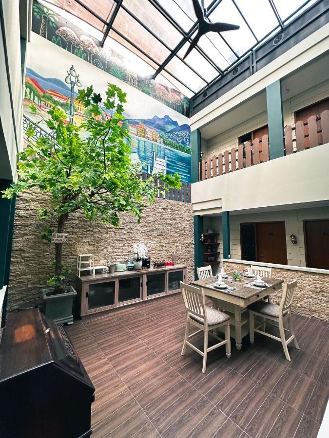Lugano Arte Homestay Джакарта Экстерьер фото